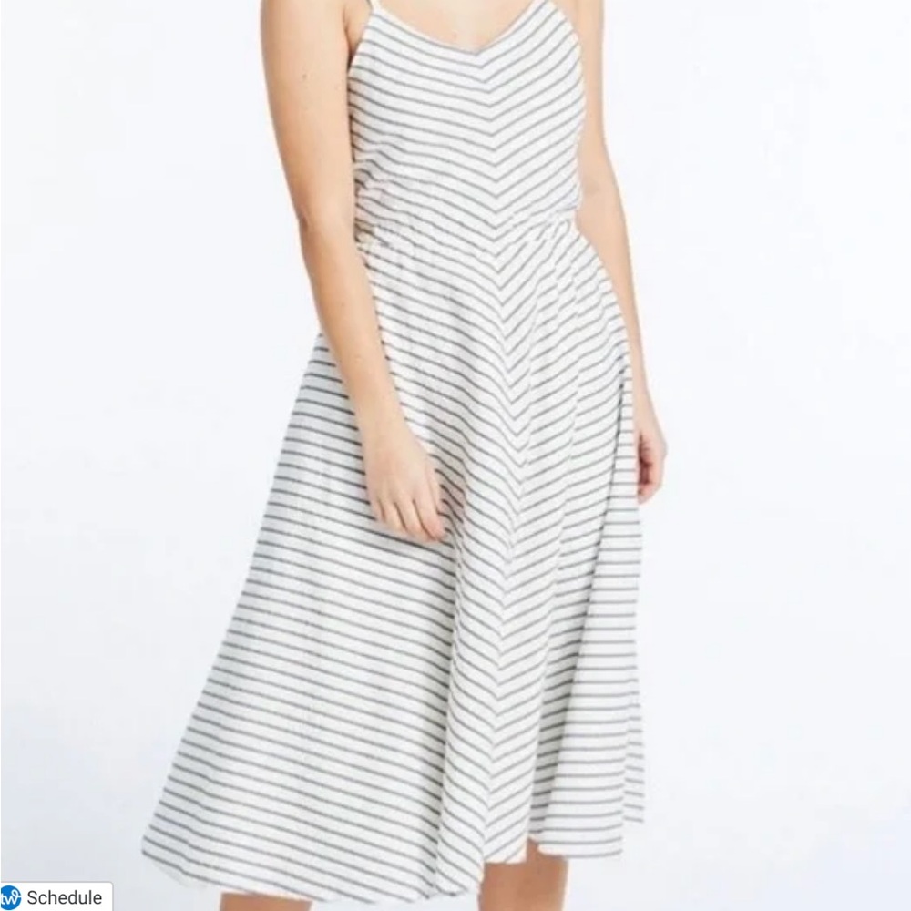 L.L. Bean Gray and White Sleeveless Sundress